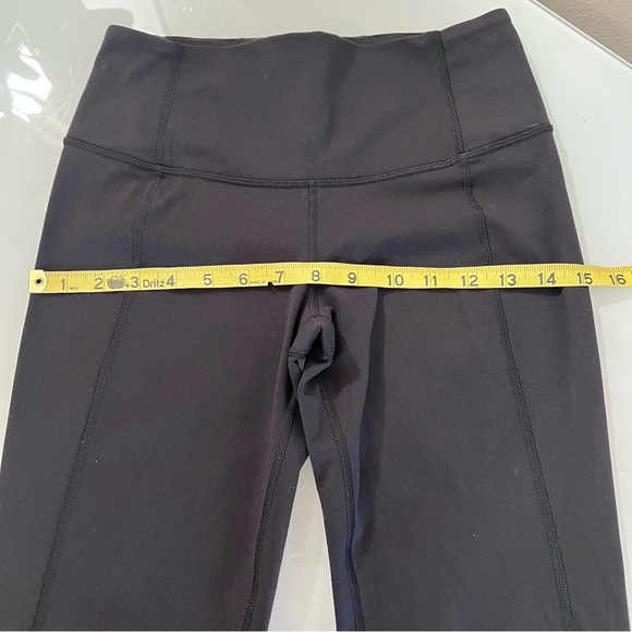 LULULEMON | Black crop legging back ruched slit rare workout yoga legging pant - Picture 10 of 16